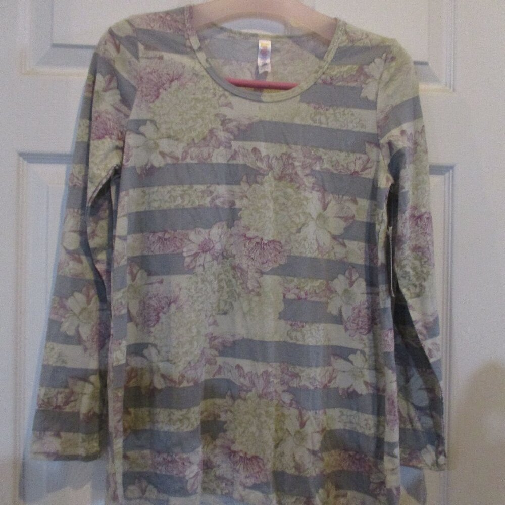 LuLaRoe NWT Small Lynnae Gray Purple Stripe Floral
